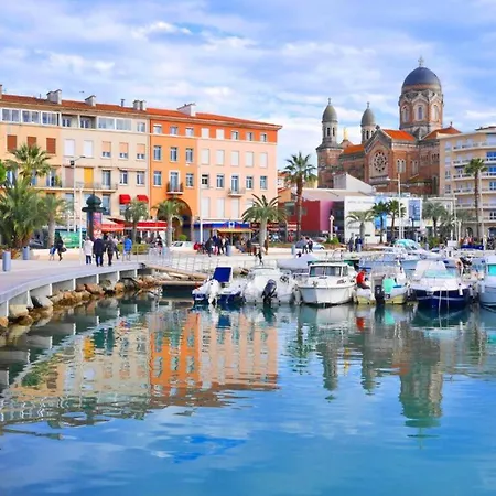 Lumineux Avec Balcon Saint-raphael Saint-Raphael (Var)
