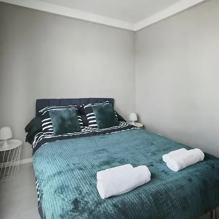 Appartement Lumineux Avec Balcon Saint-raphaël *