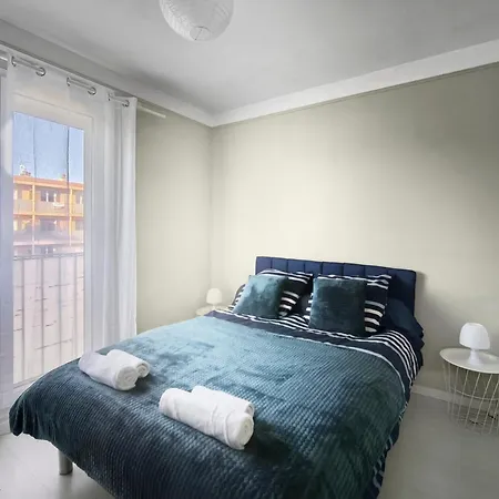 Lumineux Avec Balcon Saint-raphaël