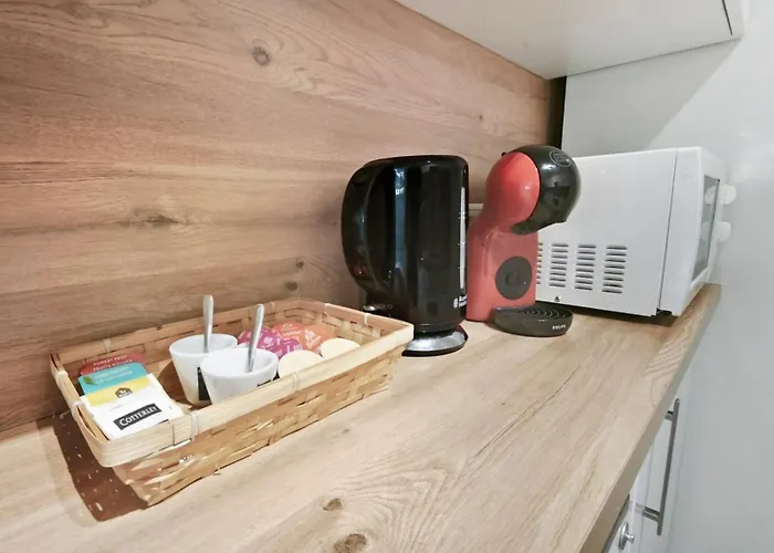 Lumineux Avec Balcon Saint-raphael Сен-Рафаэль